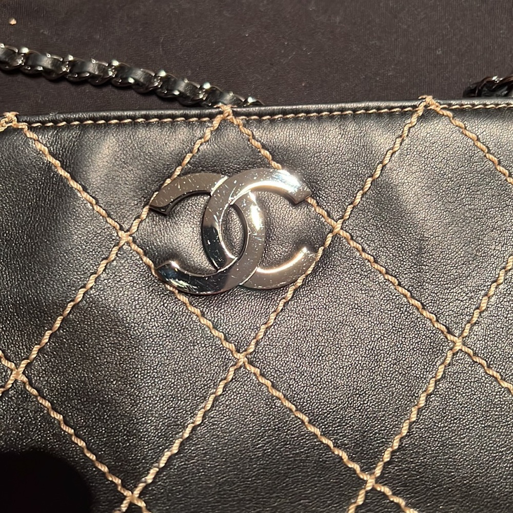 Super Rare CHANEL Wild Stitch Mini Handbag - Picture 12 of 17